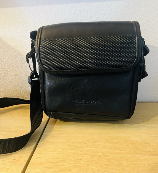 Vintage Case Logic Black Faux Leather Camera Camcorder Shoulder Bag Carry