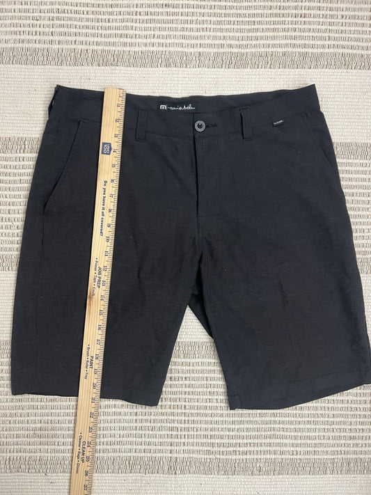 TravisMathew Men’s Black Golf Shorts Size 34 Performance Stretch Casual