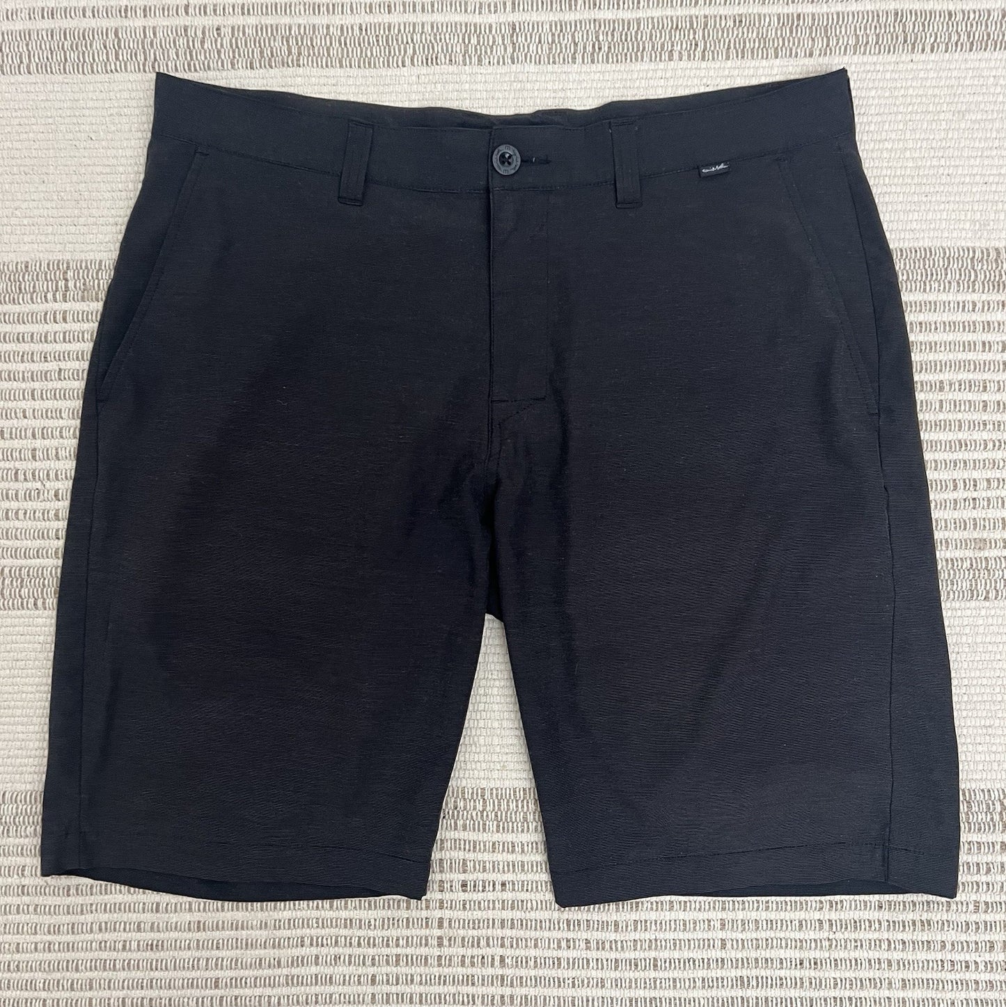 TravisMathew Men’s Black Golf Shorts Size 34 Performance Stretch Casual
