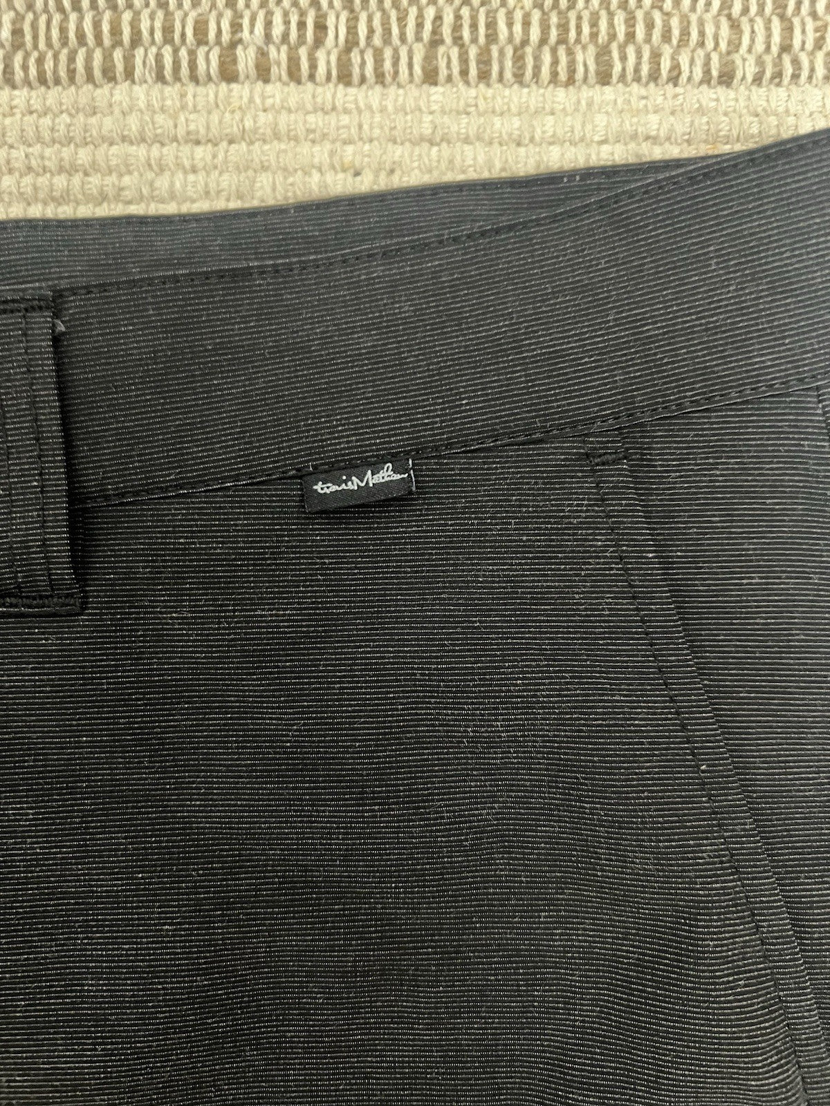 TravisMathew Men’s Black Golf Shorts Size 34 Performance Stretch Casual